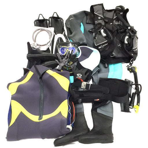 アクアラング MDサイズ BCジャケット 他 ウェットスーツ ドライスーツ フィン 等 ダイビング用品